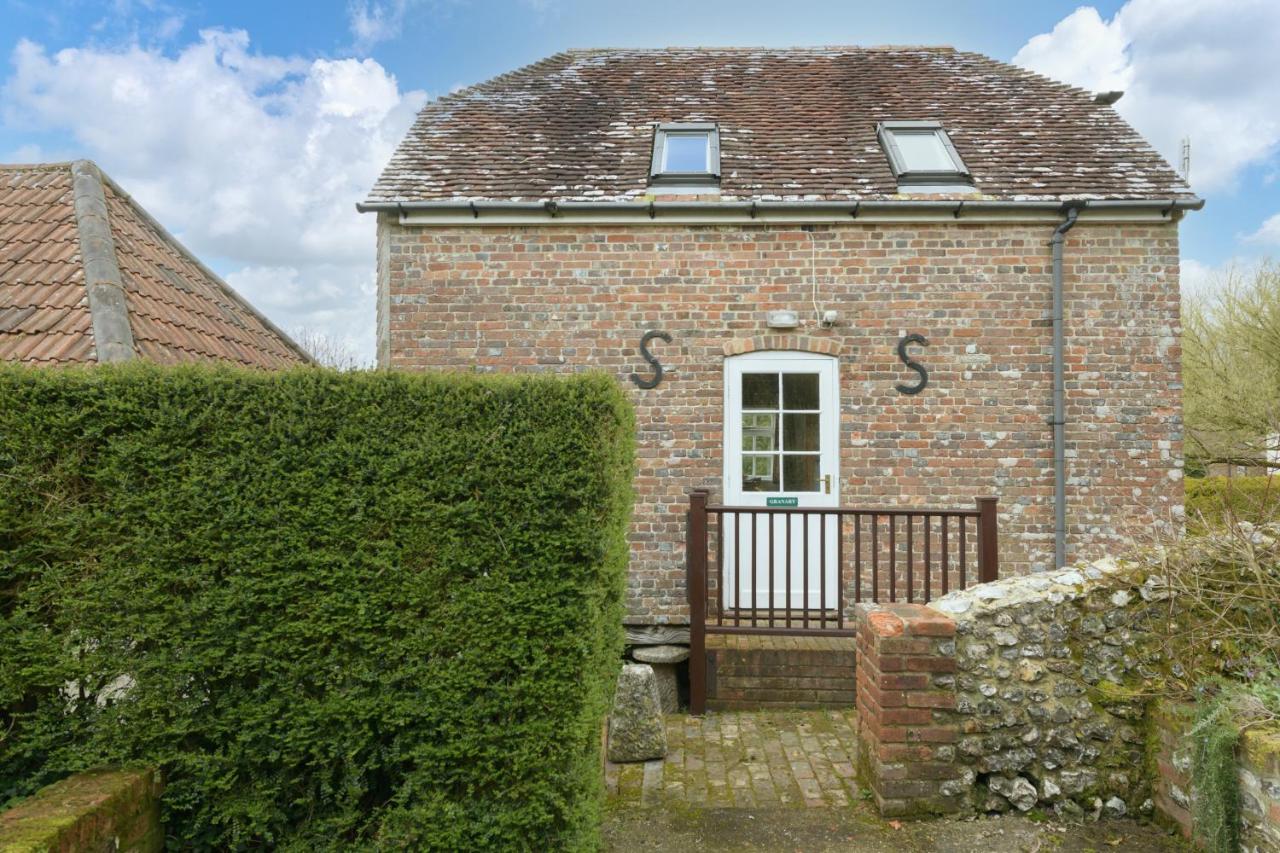 Milton Abbas Luccombe Farm Holiday Cottages מראה חיצוני תמונה
